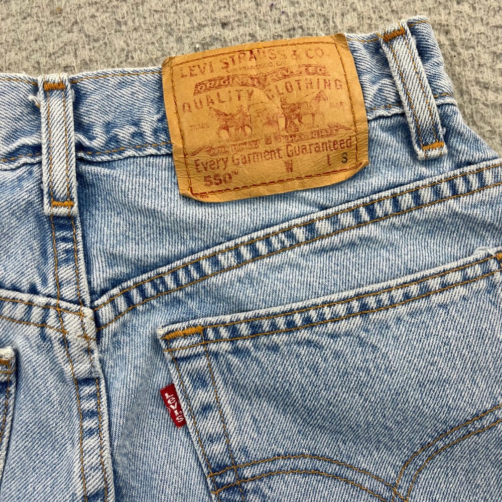Vintage Levis 550 Jeans Women 8 Short Blue Relaxed Fit Tapered Leg Denim